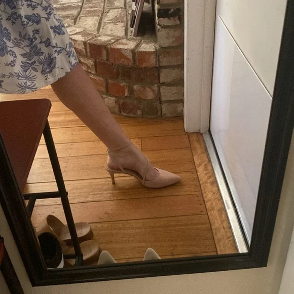 INC blush suede pumps - Picture 7 of 11